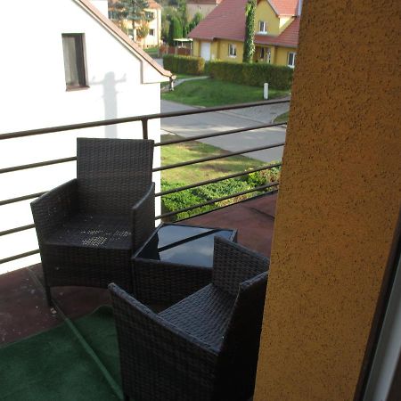 Appartamento Rd Cerncin Bucovice Esterno foto